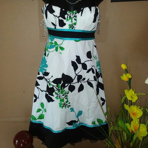 🥀NWOT Strapless Formal Mini Dress.🥀 - Picture 2 of 4